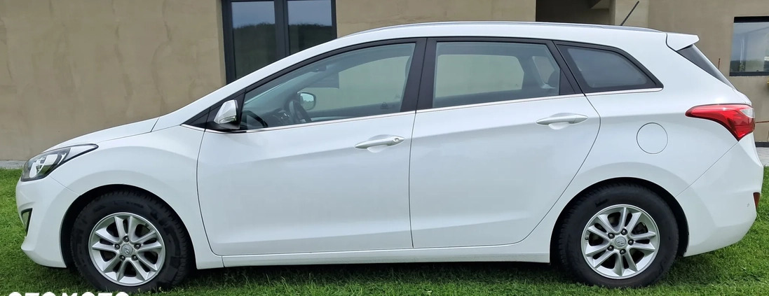 Hyundai I30 cena 36000 przebieg: 187800, rok produkcji 2015 z Ścinawa małe 121